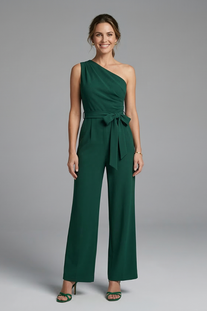 Damesjumpsuit – Dames jumpsuit met asymmetrische halslijn en tailleriem – zijaanzicht | Pancreitis