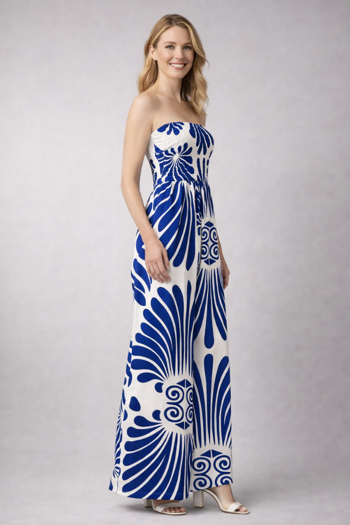 Damesjumpsuit – Damesjumpsuit met Strapless Halslijn en Printopdruk – modelopname | Pancreitis