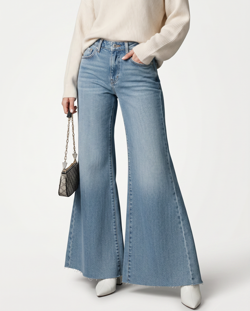 Alana flare jeans met gewassen afwerking voor vrouwen