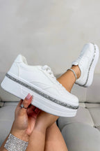 Glanzende kristallen diamante trim platform sneakers in wit