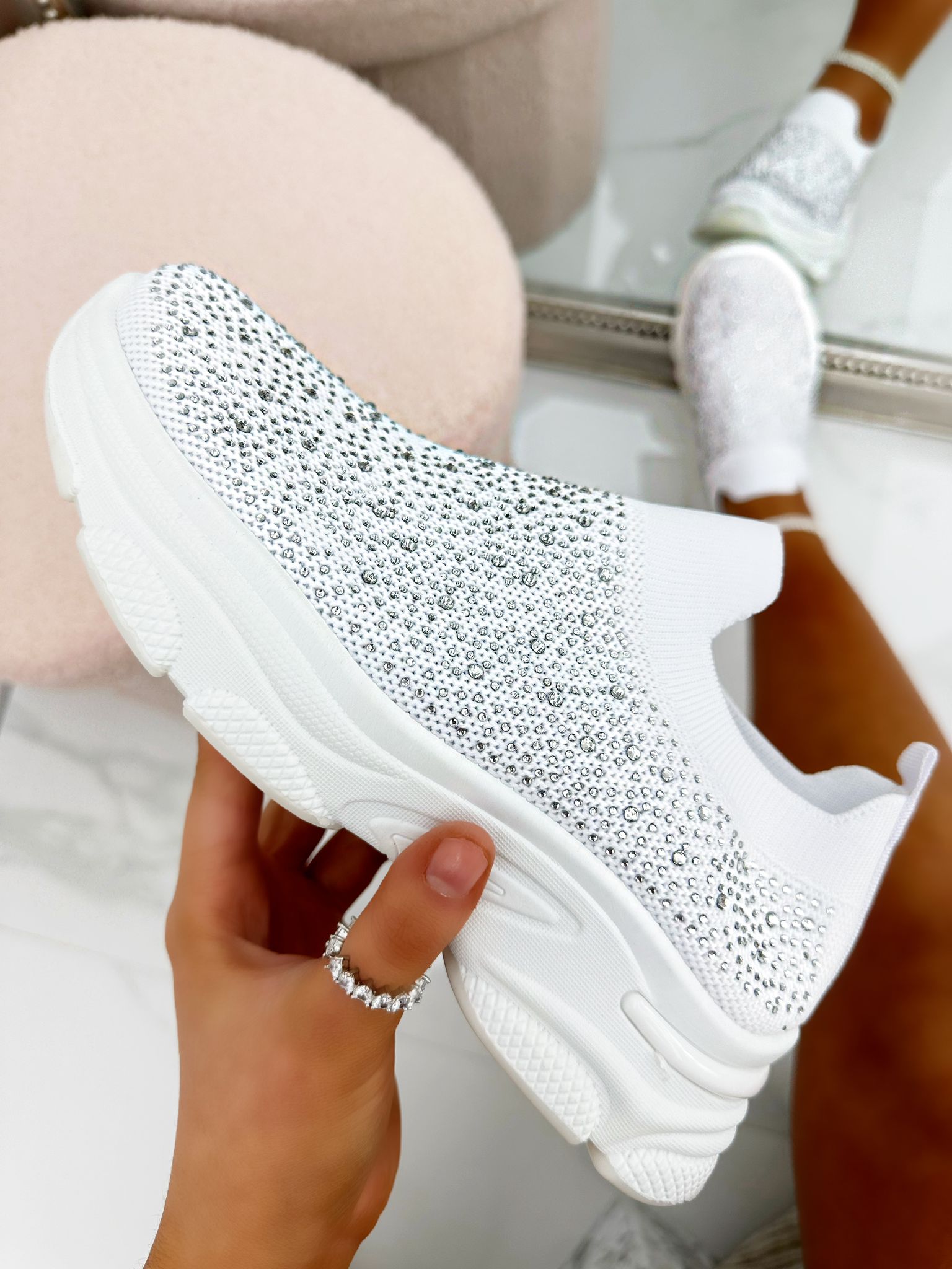 Kristallen Comfort Sportieve Sok Trainers in Wit met Glanzende Rhinestones