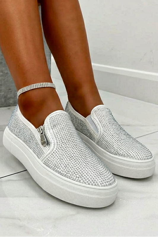 Kristallen Deluxe Zip Pumps in wit met echte kristallen versiering. 3