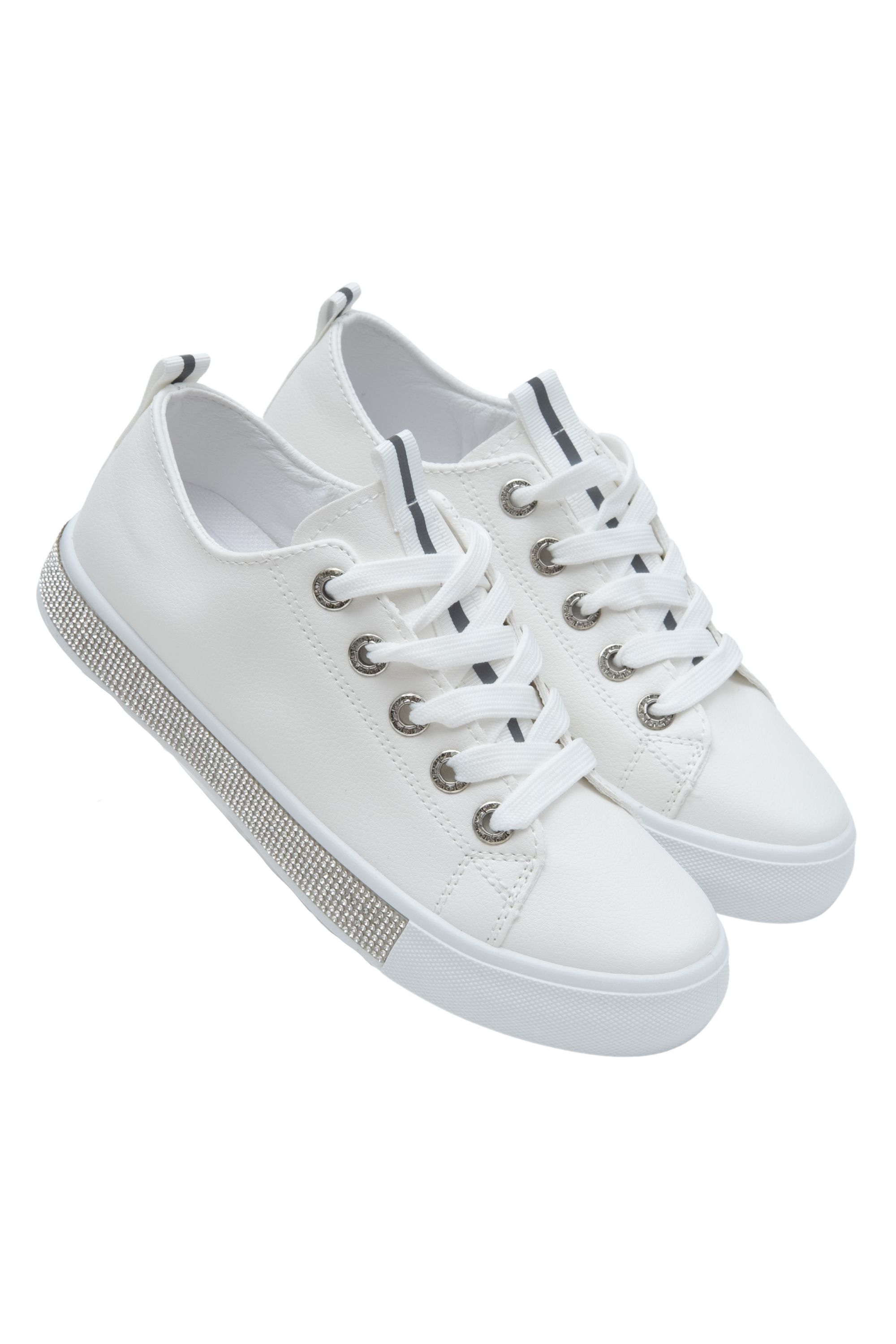 Sprankelende kristallen luxe sneakers voor elke gelegenheid. 4