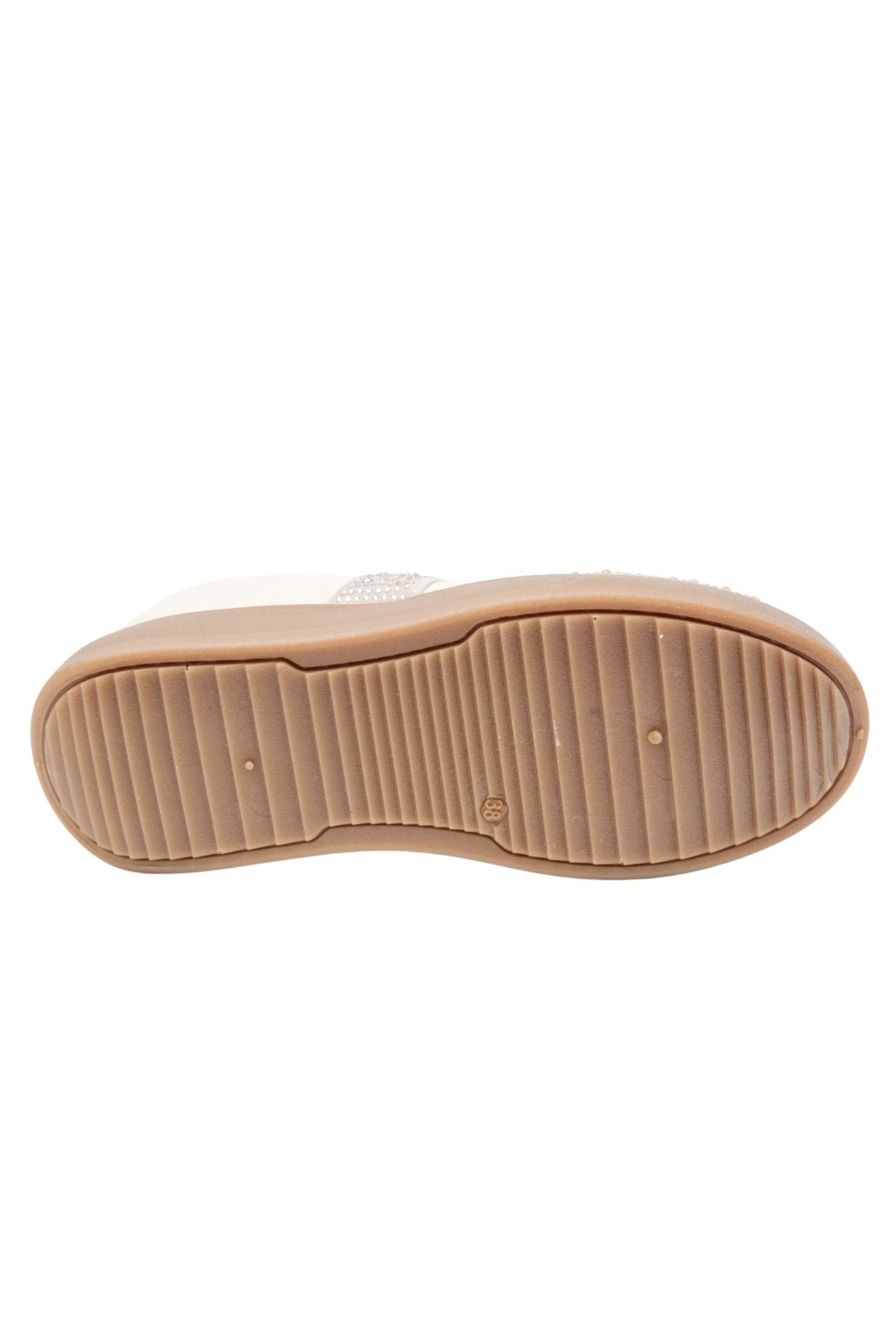 Kristallen Sprankelende Dash Trainers in Nude kleur met glamoureuze uitstraling. 8