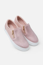 Glamoureuze Kristallen Suède Rits Pumps in roze met decoratieve details. 6