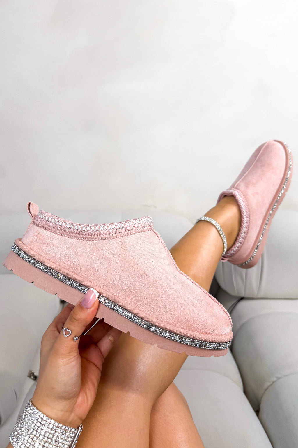 Kristallen Tazgirl Faux Fur Gevoerde Mule Klompslippers in Roze