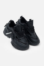 Kristallen Track Luxe Chunky Sneakers in zwart met sprankelende details. 5