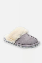 Luxe grijze slippers met kristallen trim en faux fur voering. 6