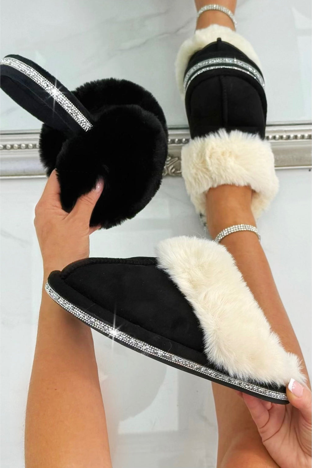 Kristallen trim gezellige slippers in zwart met faux fur 4