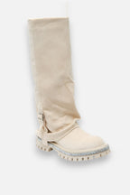 Trendy kristallen trim laarzen in nude kleur voor dames. 7