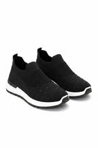 Elegante zwarte slip-on trainers met sprankeling en comfortabele pasvorm. 3