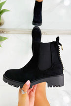 Sprankelende Chainstorm Boots in zwart met chunky zool en kettingveters. 4