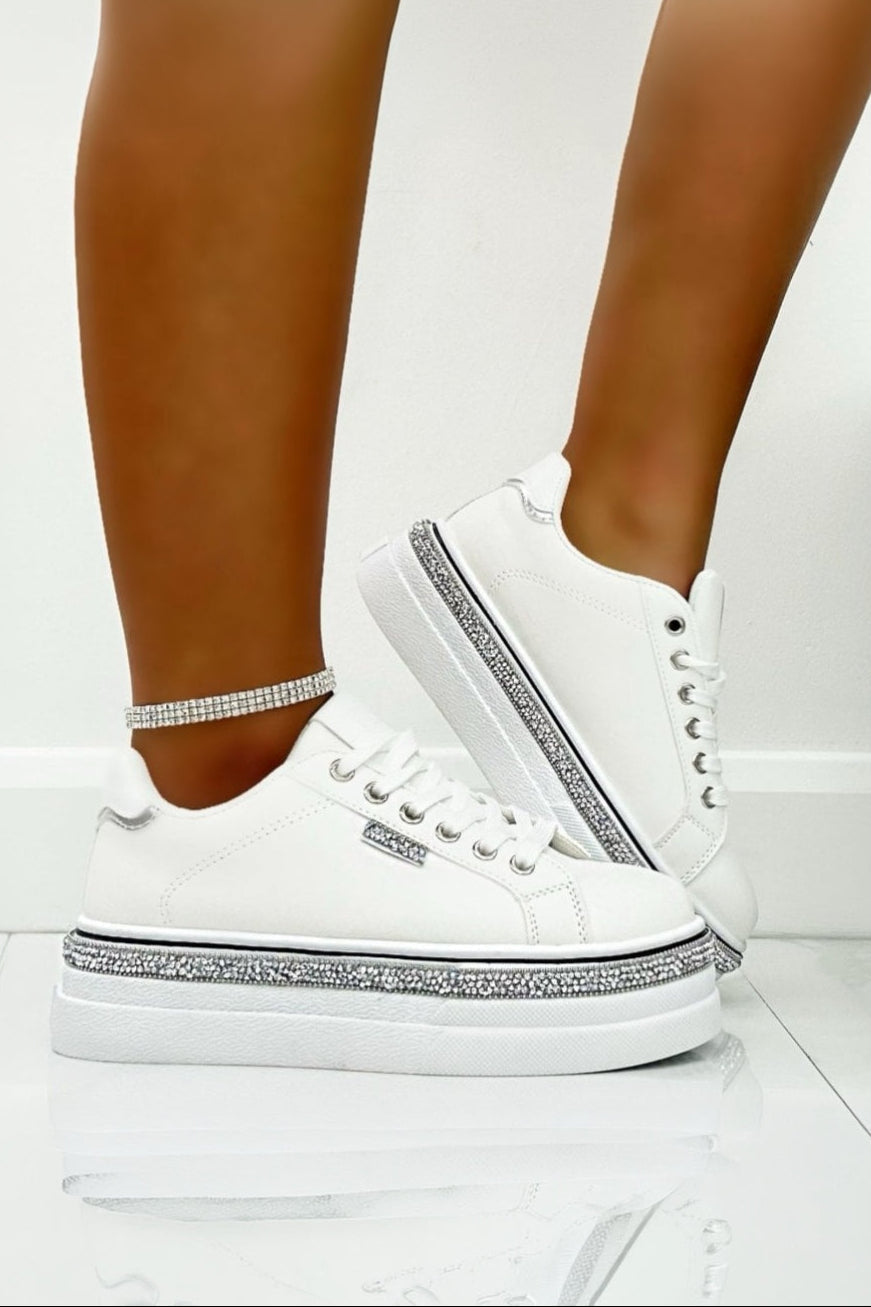 Sprankelende witte wedge trainers met kristal trim. 6