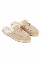Luxe Velvet Crush Slip On Clog Mules in Nude kleur. 6